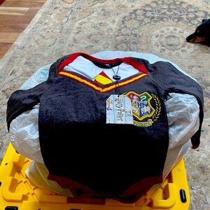 Harry Potter Hogwarts Uniform Long Sleeved Onesie Size 6 to 12 Months